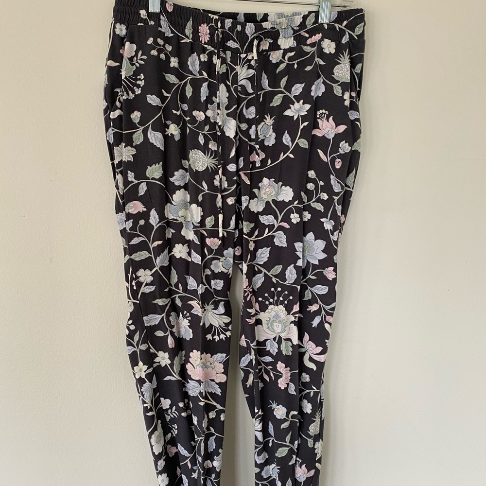 Printed ankle pants